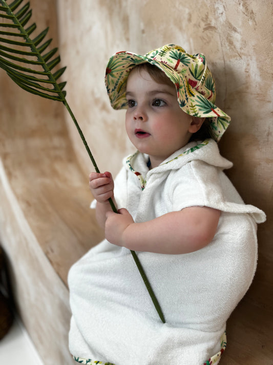 TROPICAL bucket hat